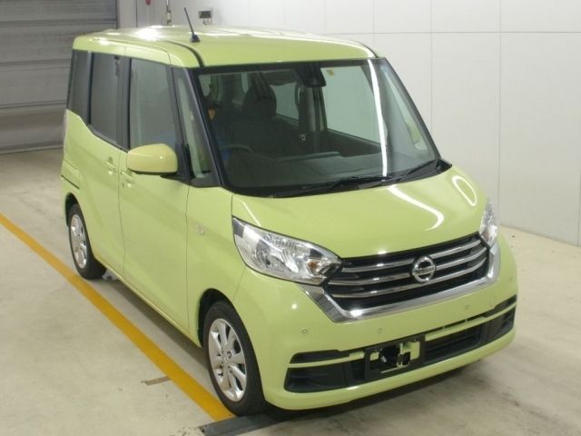 3029 Nissan Dayz roox B21A 2018 г. (NAA Nagoya)